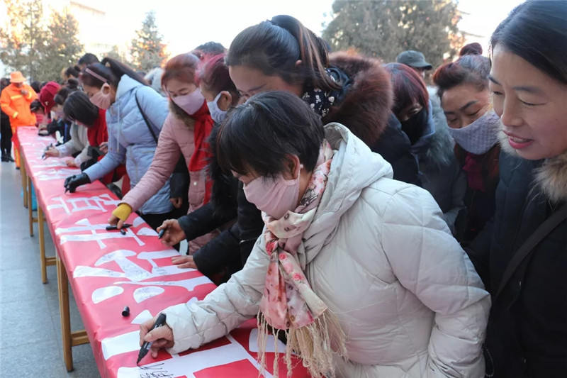 1575623855358721.jpg 640.webp (9).jpg