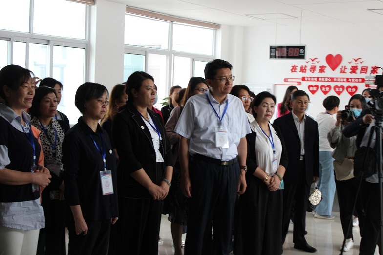 1597798224484594.jpg 观摩武威市反家庭暴力庇护中心1.JPG