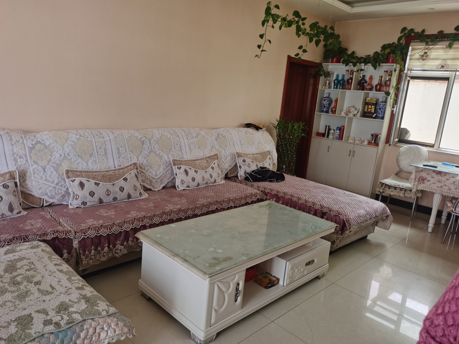 1630662389856211.jpg 区妇联8月份人居环境督查3.jpg