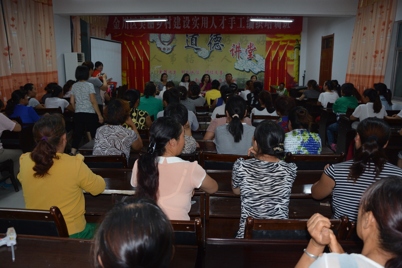 DSC_7345.JPG DSC_7345.JPG