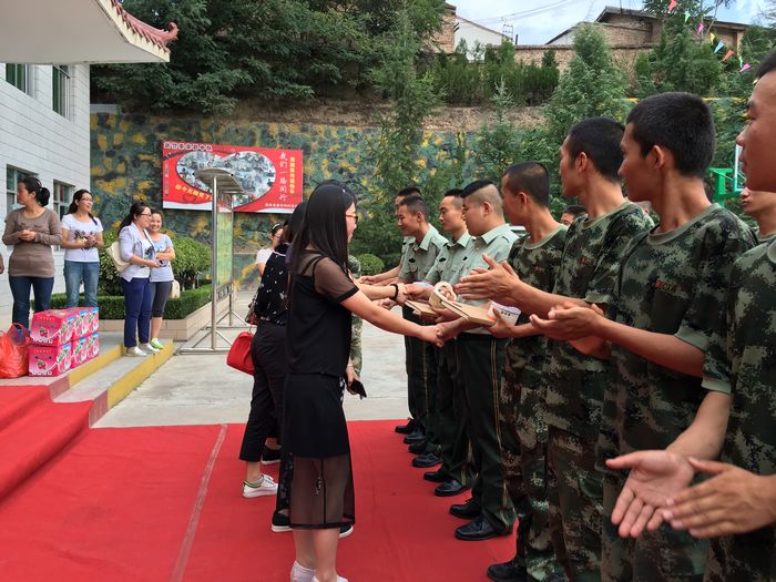 FCD35A391D33AA78BE92BCA9D5316590.jpg FCD35A391D33AA78BE92BCA9D5316590.jpg