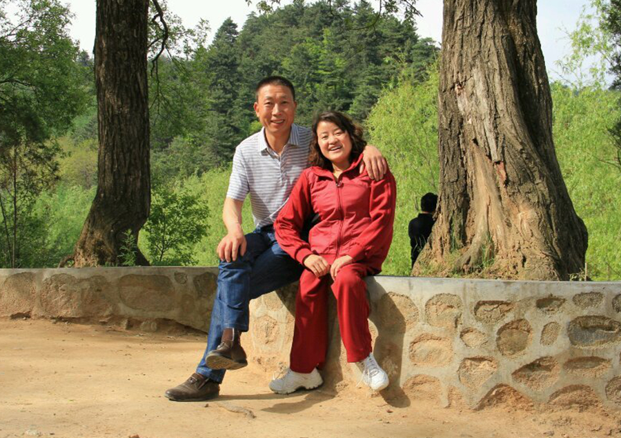 梁彦丽_副本.jpg 梁彦丽_副本.jpg