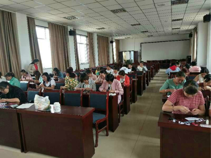 QQtupian20180619214018_2_1.jpg