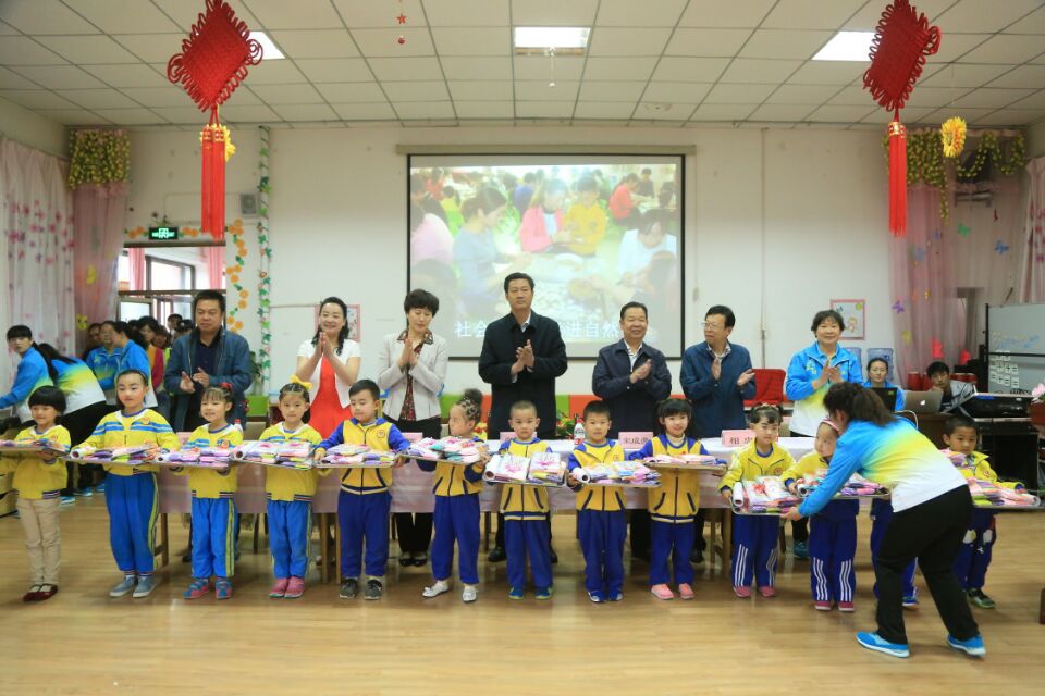 556BD9F3AF61A59B122E8F7955EF79EE.jpg 556BD9F3AF61A59B122E8F7955EF79EE.jpg