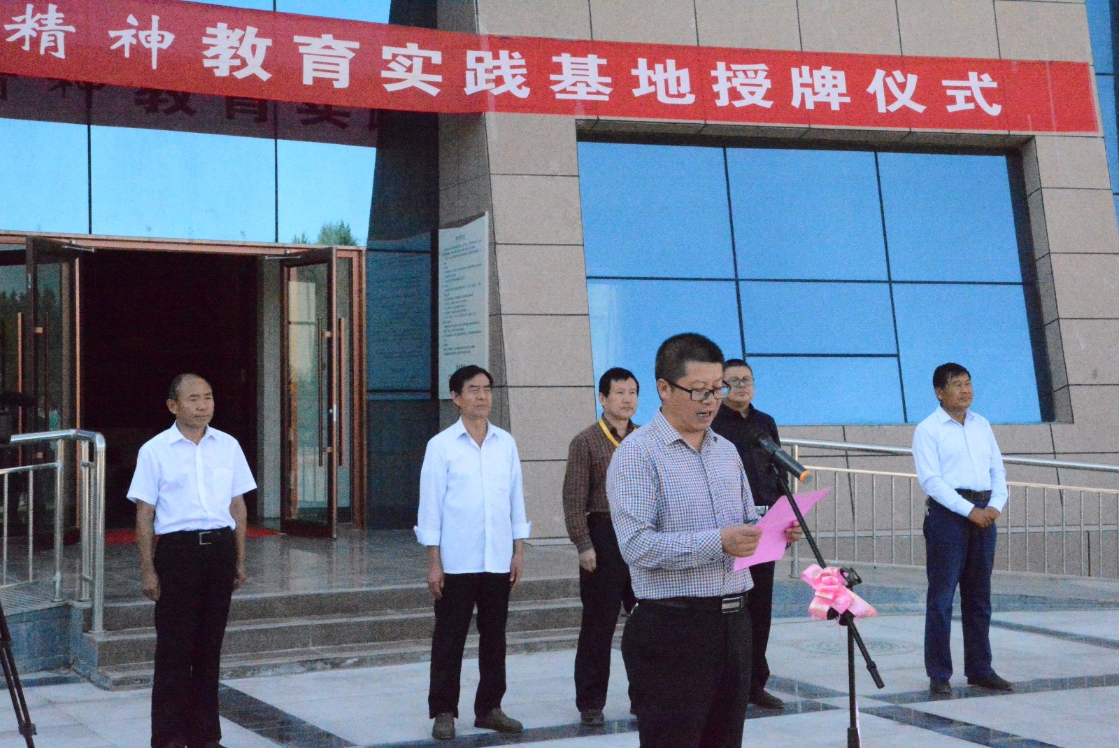 QQ图片20160923165128 - 万能看图王.jpg QQ图片20160923165128 - 万能看图王.jpg