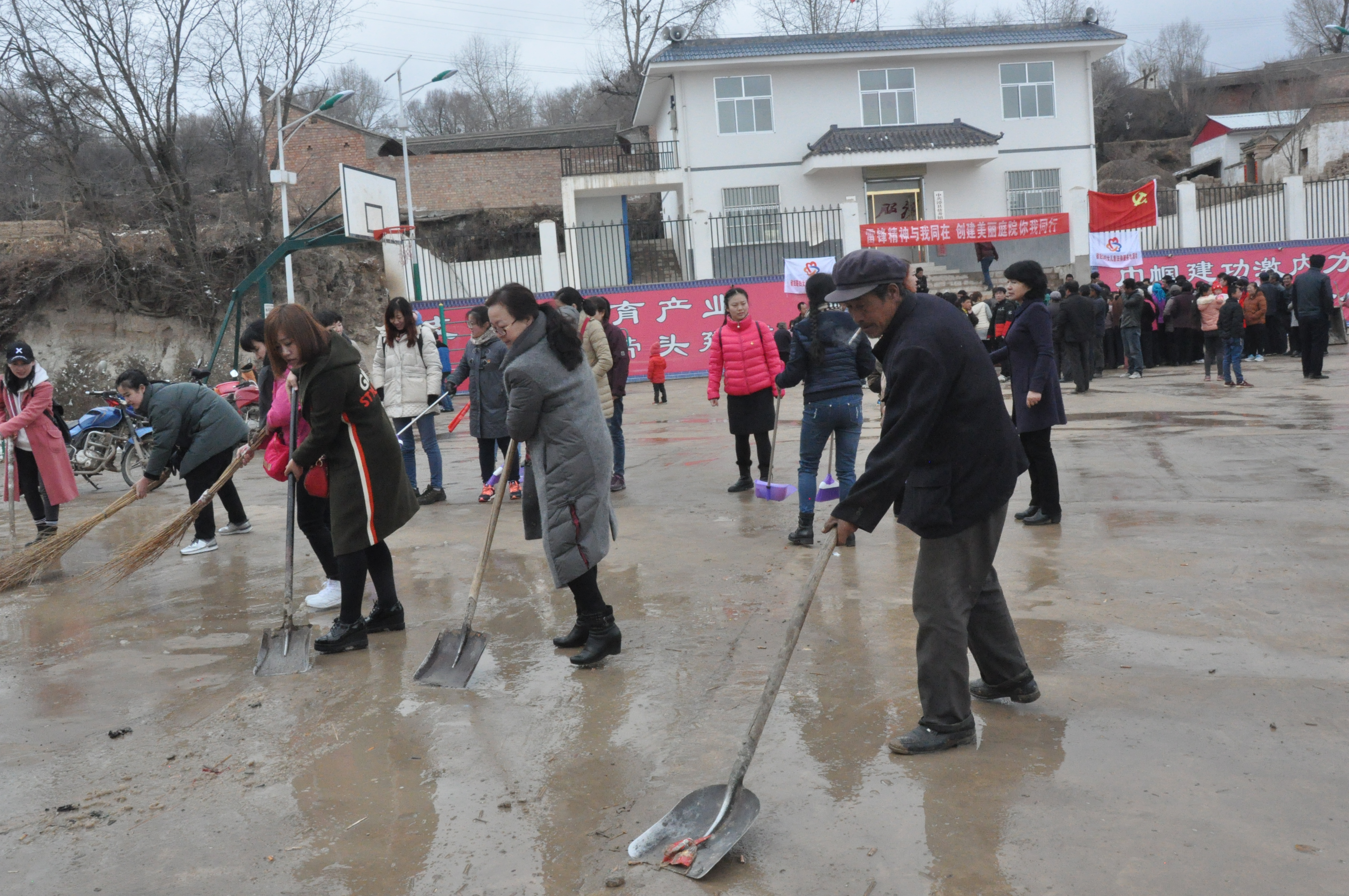 2018年学雷锋活动 120.JPG
