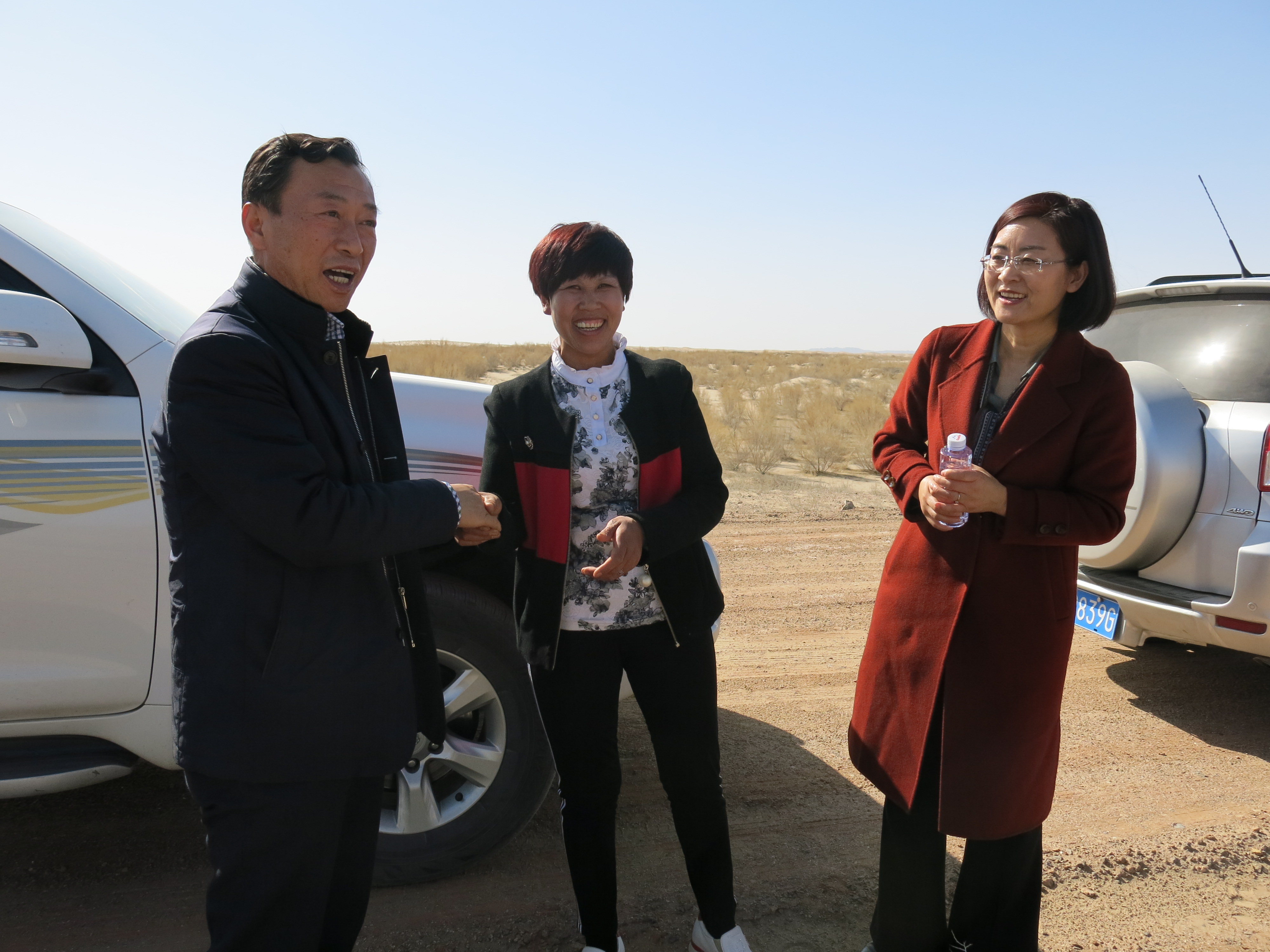 民勤县芸丰肉苁蓉种植基地调研1.JPG 民勤县芸丰肉苁蓉种植基地调研1.JPG