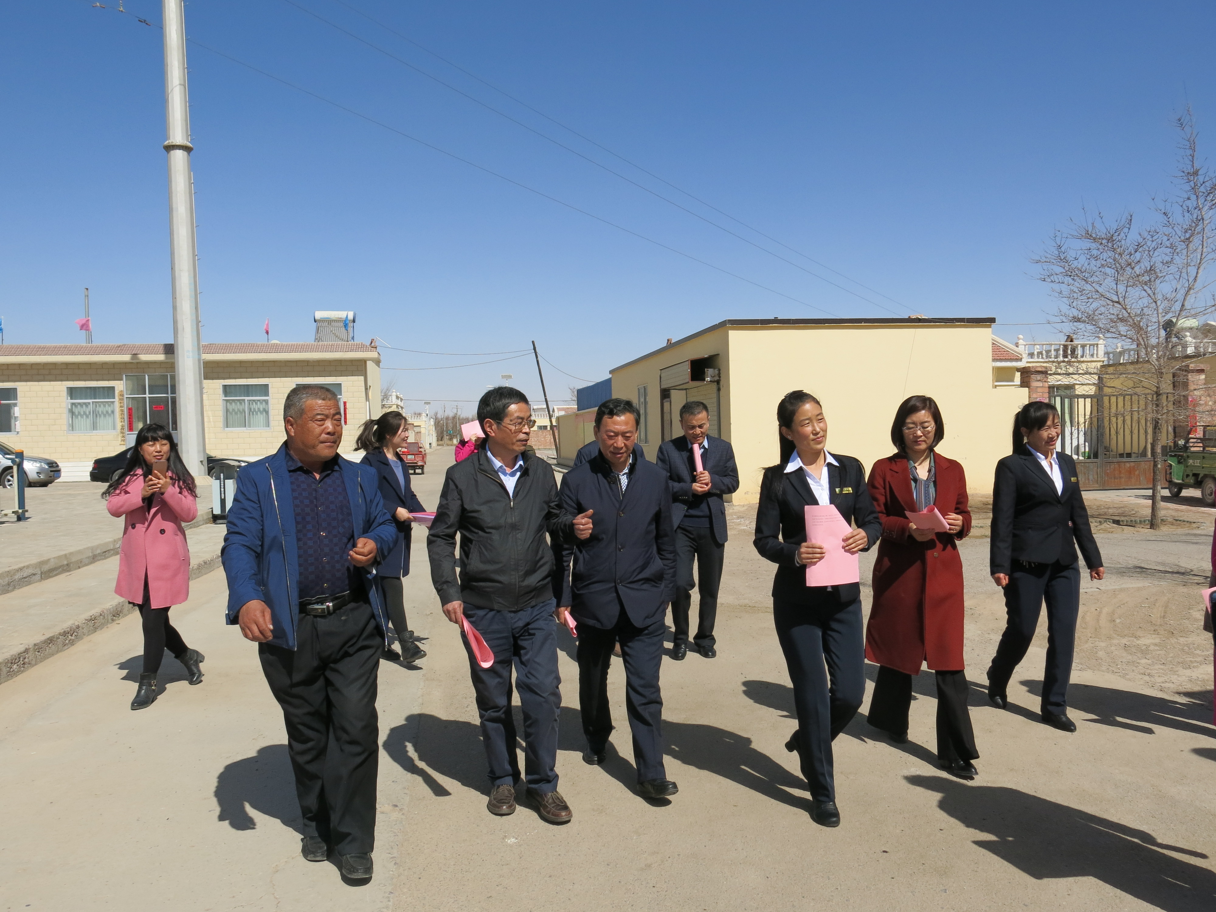 民勤县西渠镇号顺村调研2.JPG 民勤县西渠镇号顺村调研2.JPG