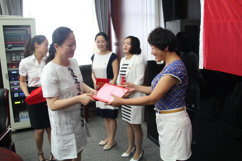 图片2.1.jpg 图片2.1.jpg