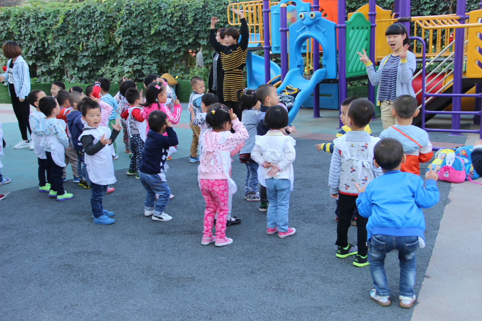 小班2.JPG 小班2.JPG