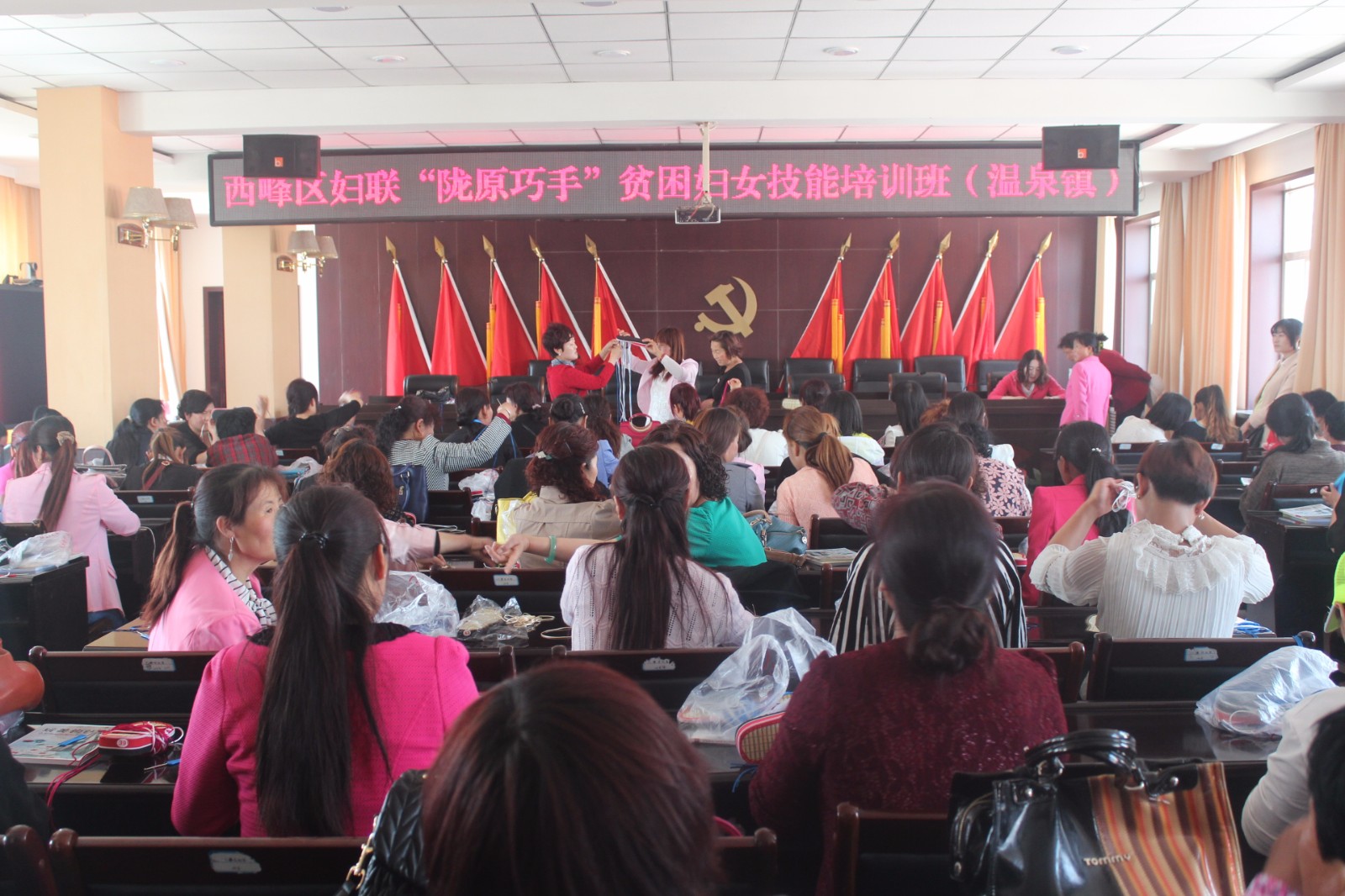 IMG_2558.JPG IMG_2558.JPG