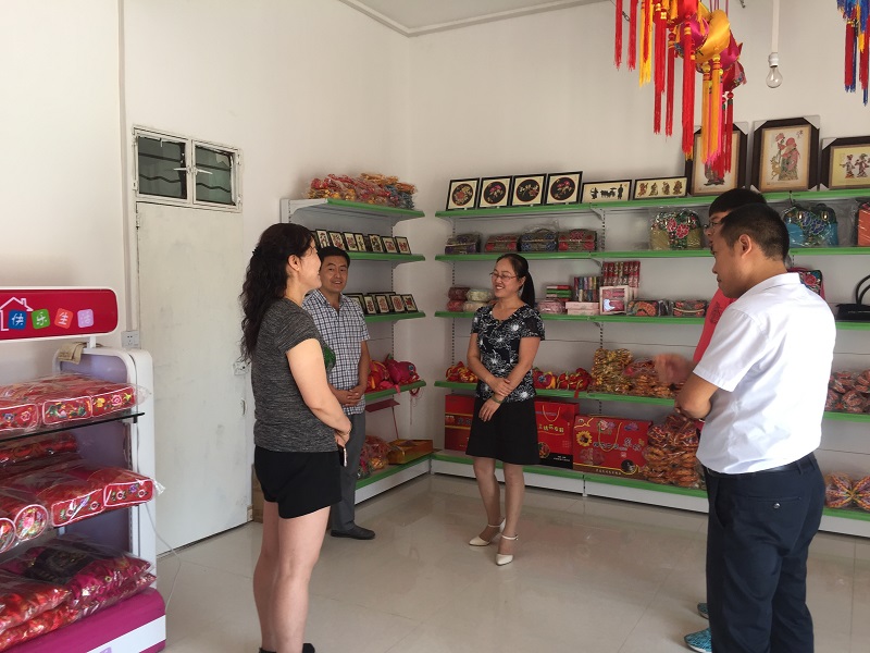 汇报5.JPG 汇报5.JPG