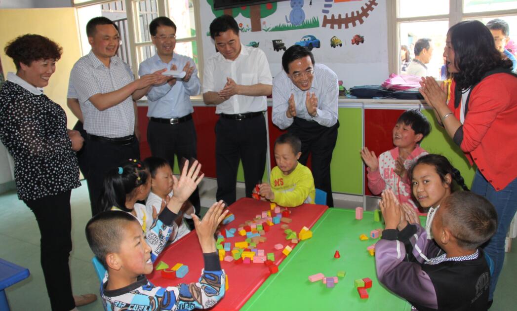 聋哑学校.jpg 聋哑学校.jpg