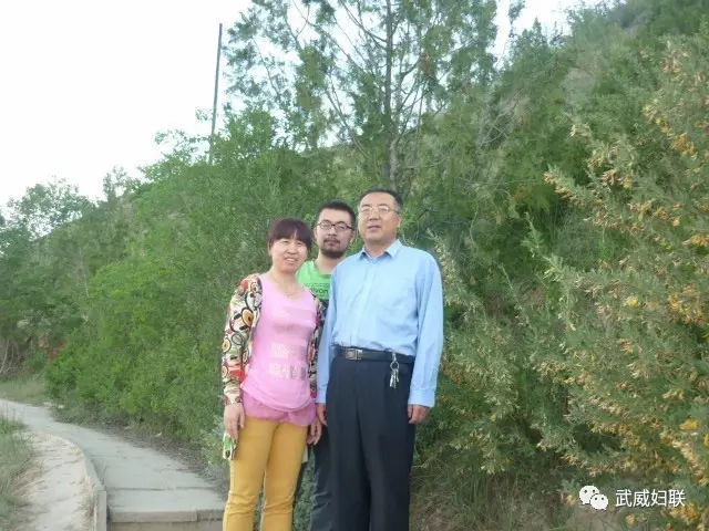 1.webp.jpg 1.webp.jpg