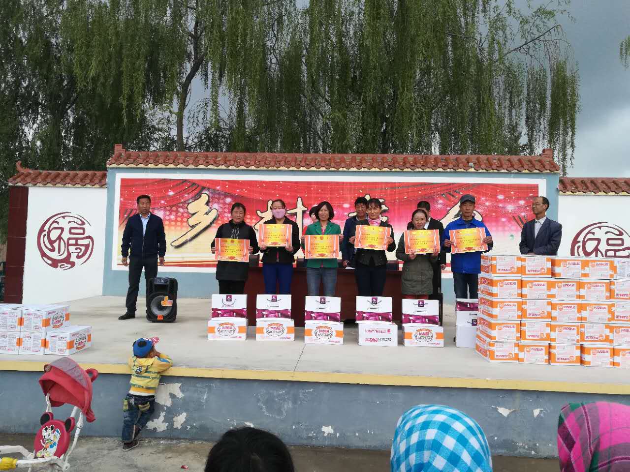 最美家庭1.jpg 最美家庭1.jpg